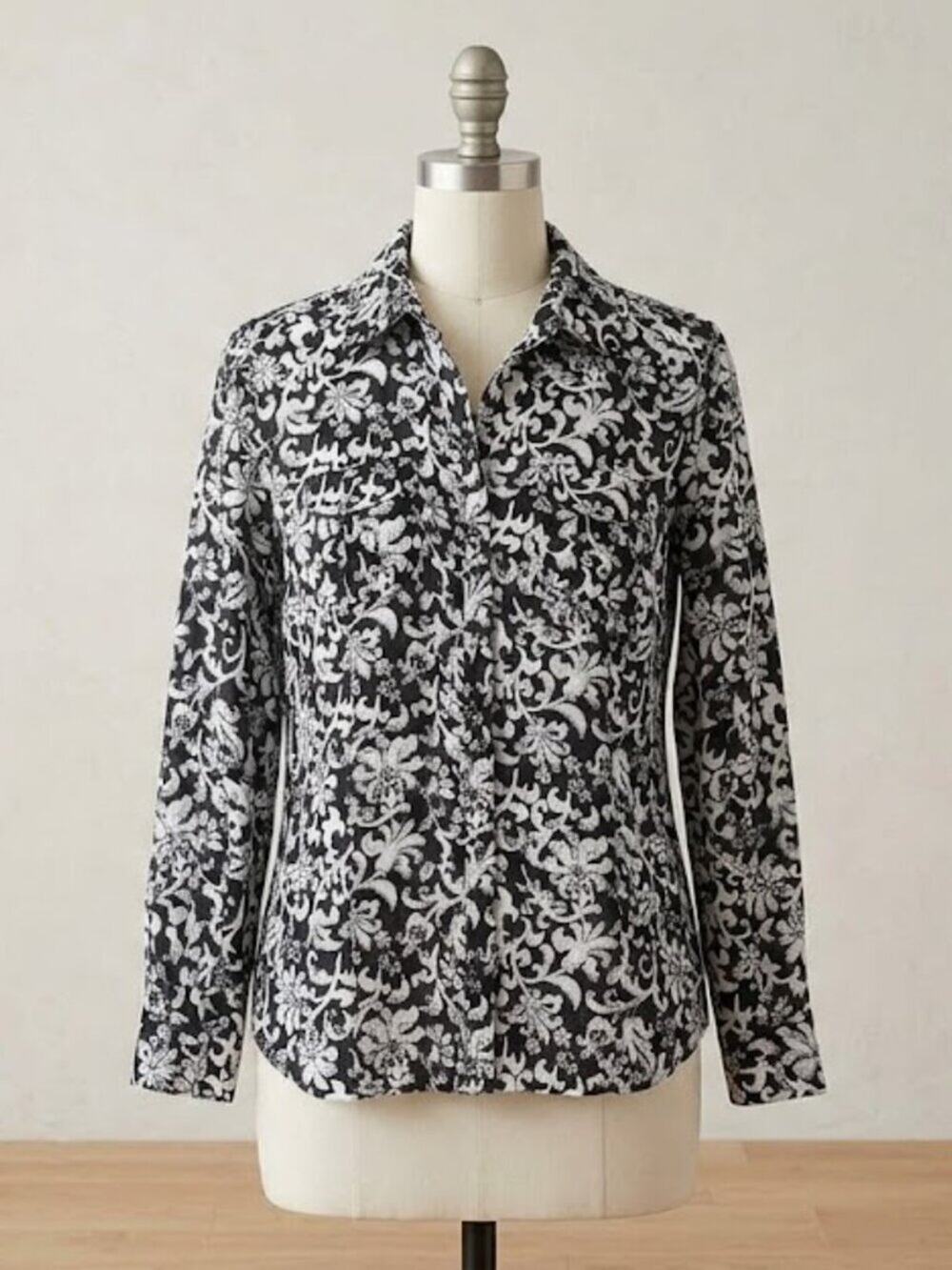 Charter Club 100% Linen Black White Floral Scroll Button Down Shirt Size 10
